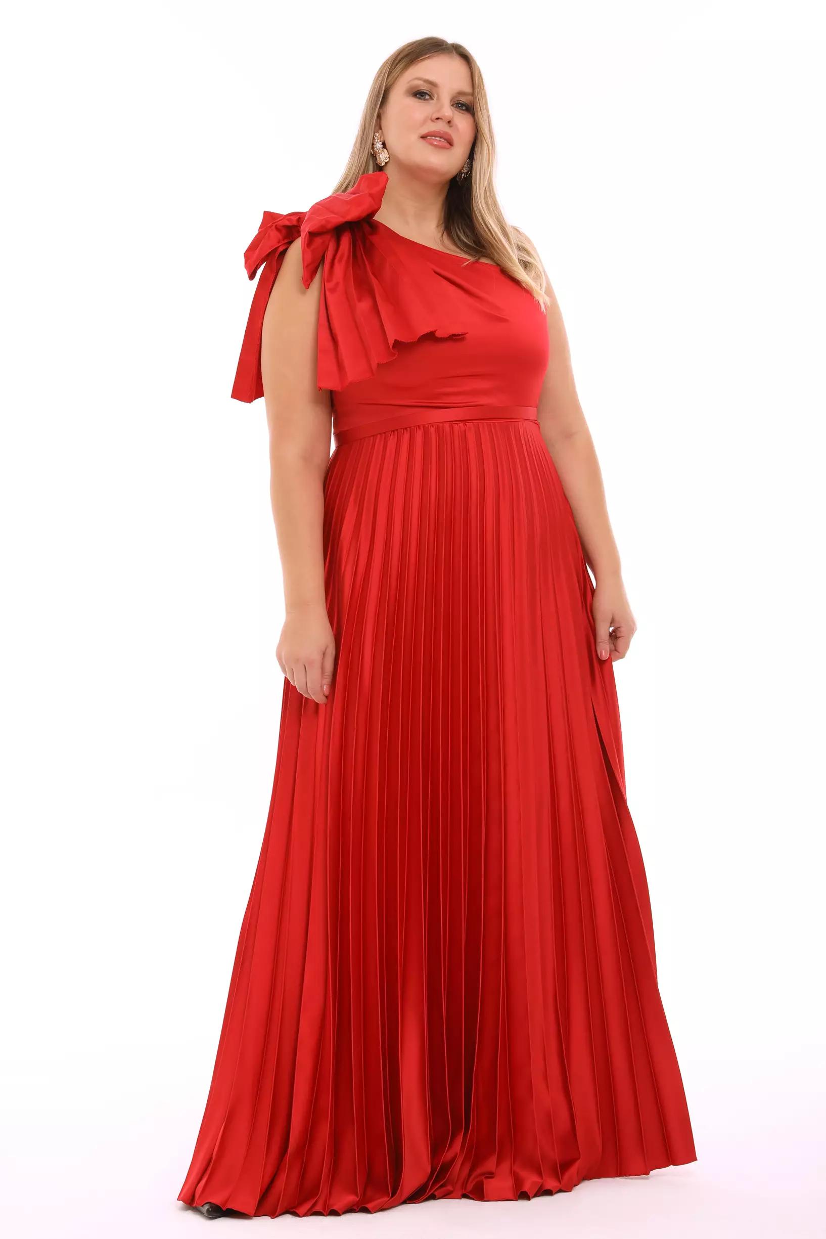 Red plus size satin one arm maxi dress