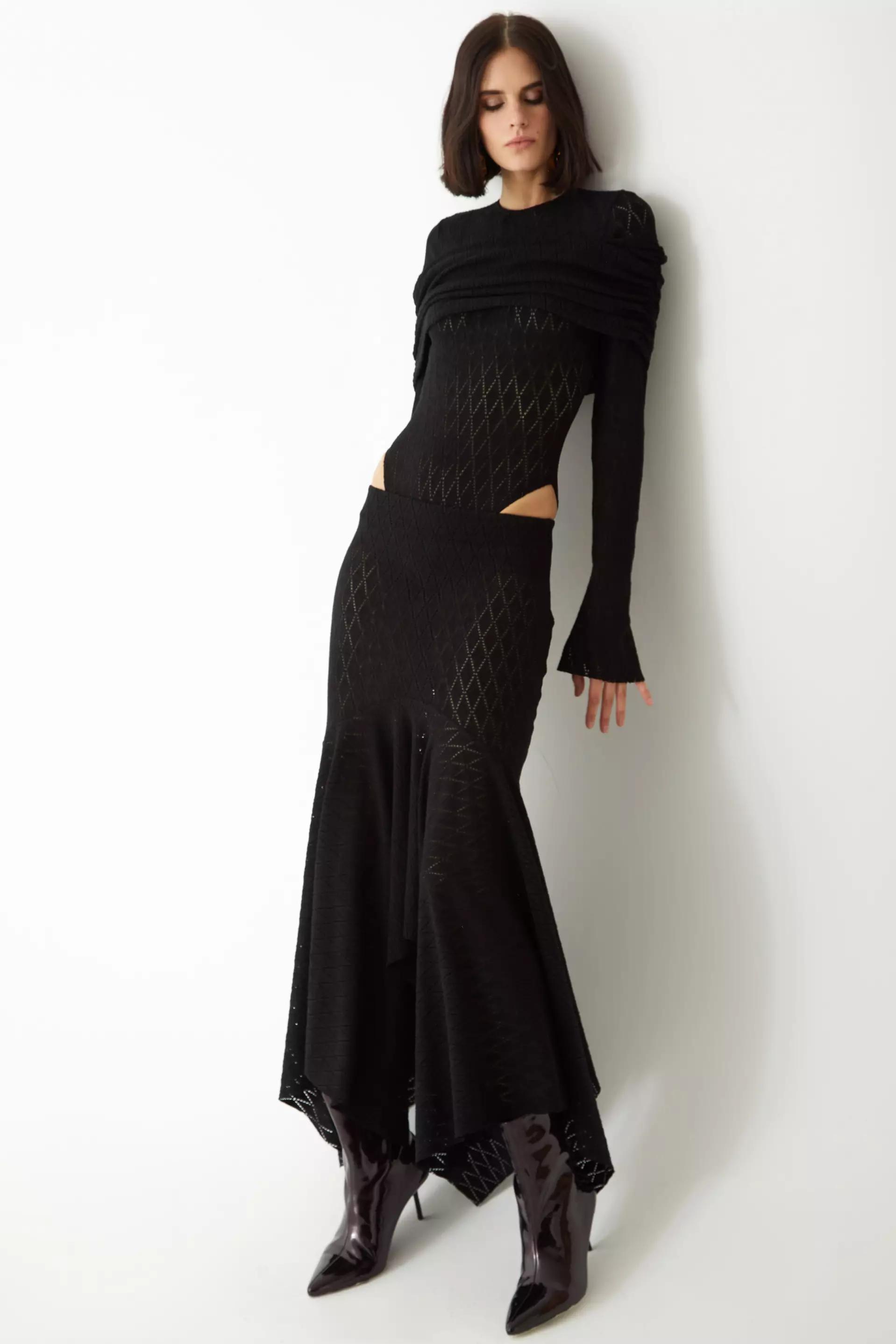 Black Knitted Sleeveless Maxi Skirt