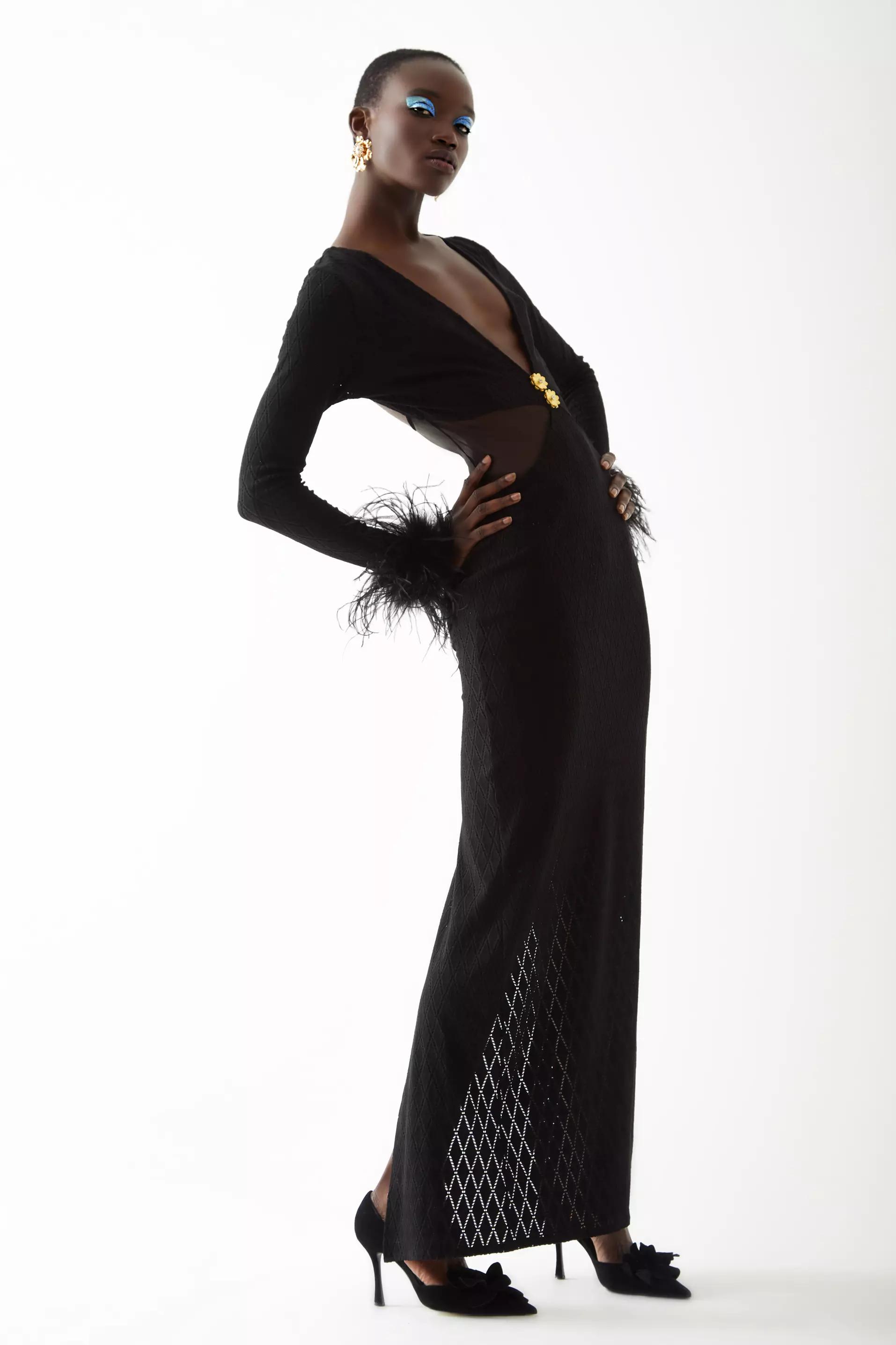 Black Knitted Long Sleeve Maxi Dress