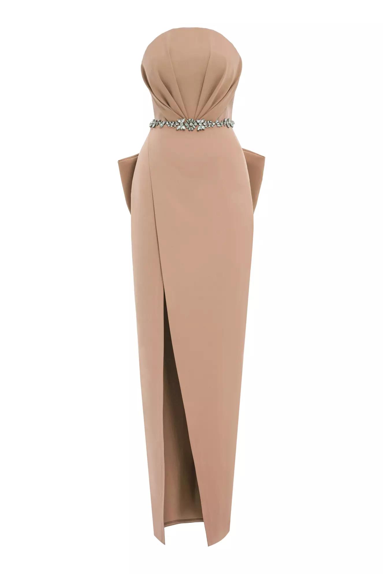 Beige crepe sleeveless long dress