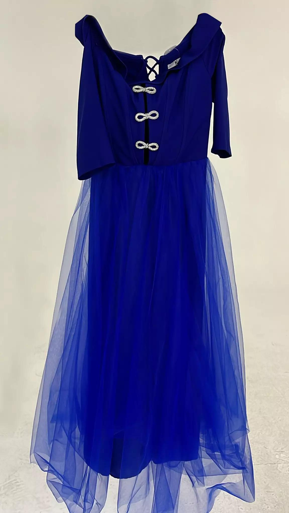 Blue crepe sleeveless long dress