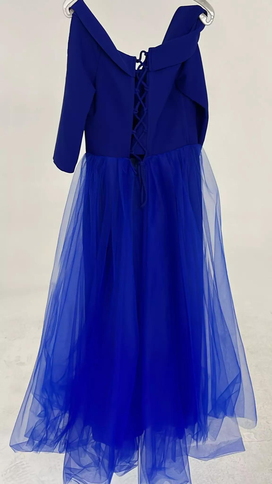 Blue crepe sleeveless long dress