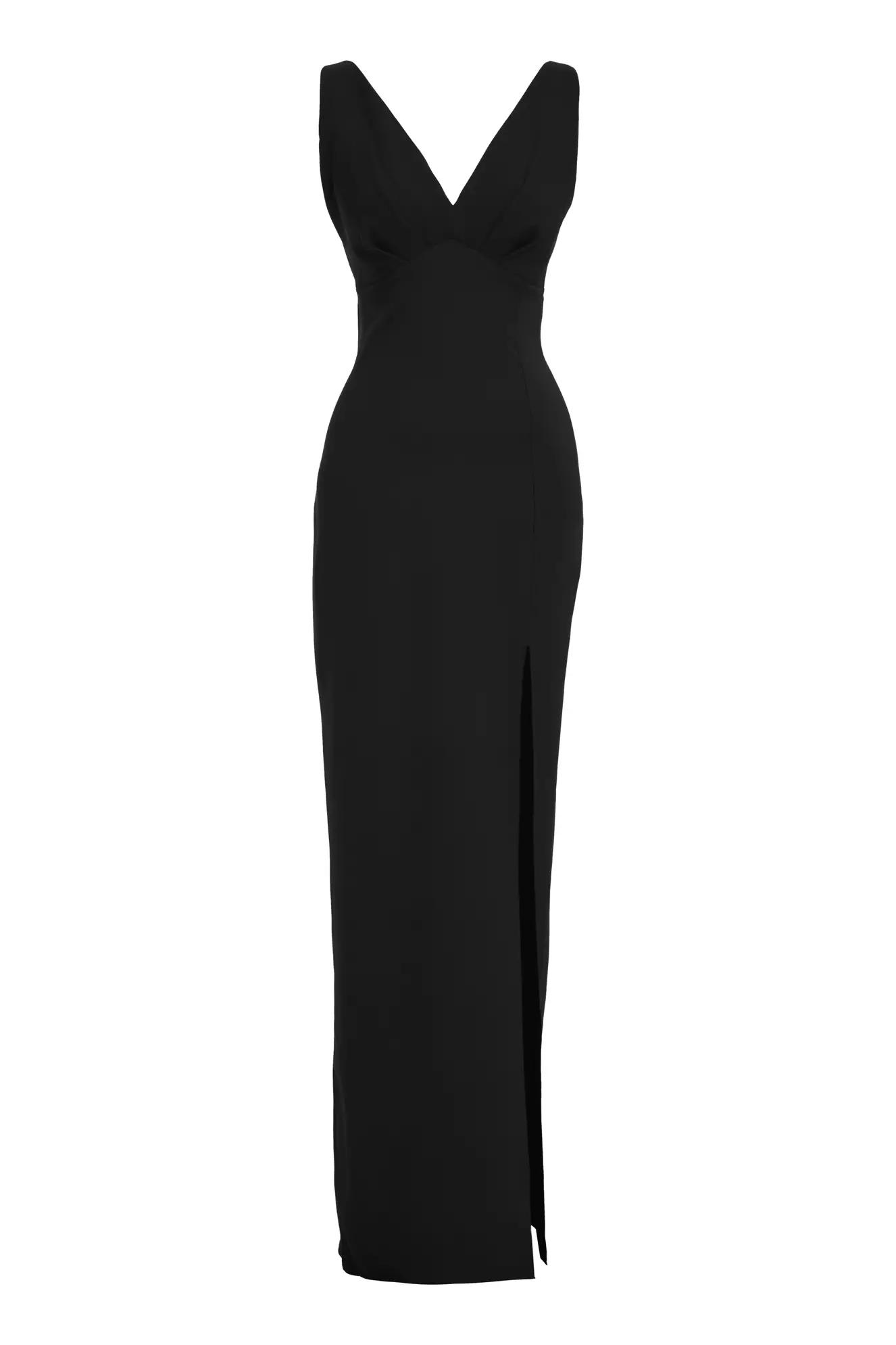 Black crepe sleeveless long dress