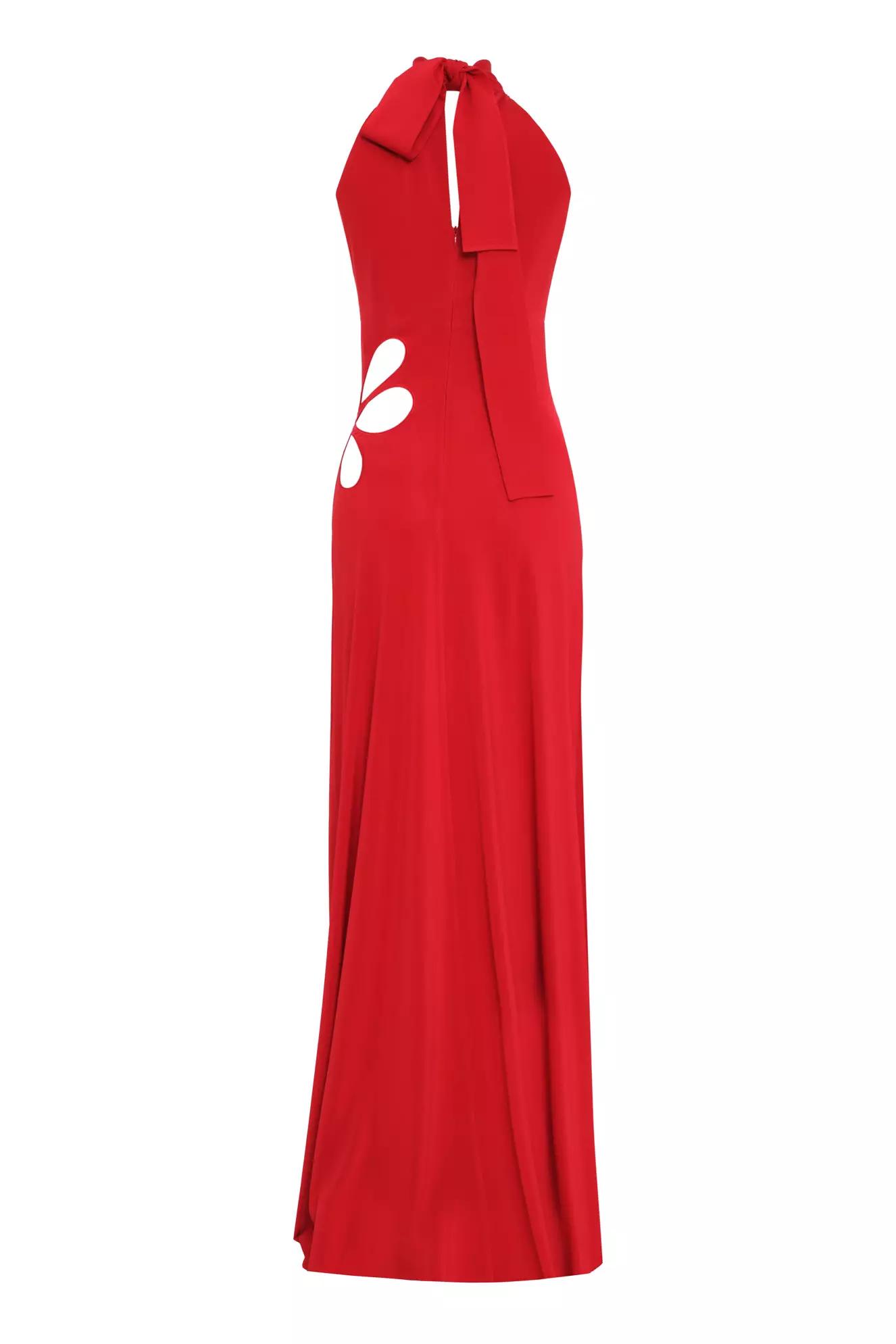 Red crepe sleeveless long dress