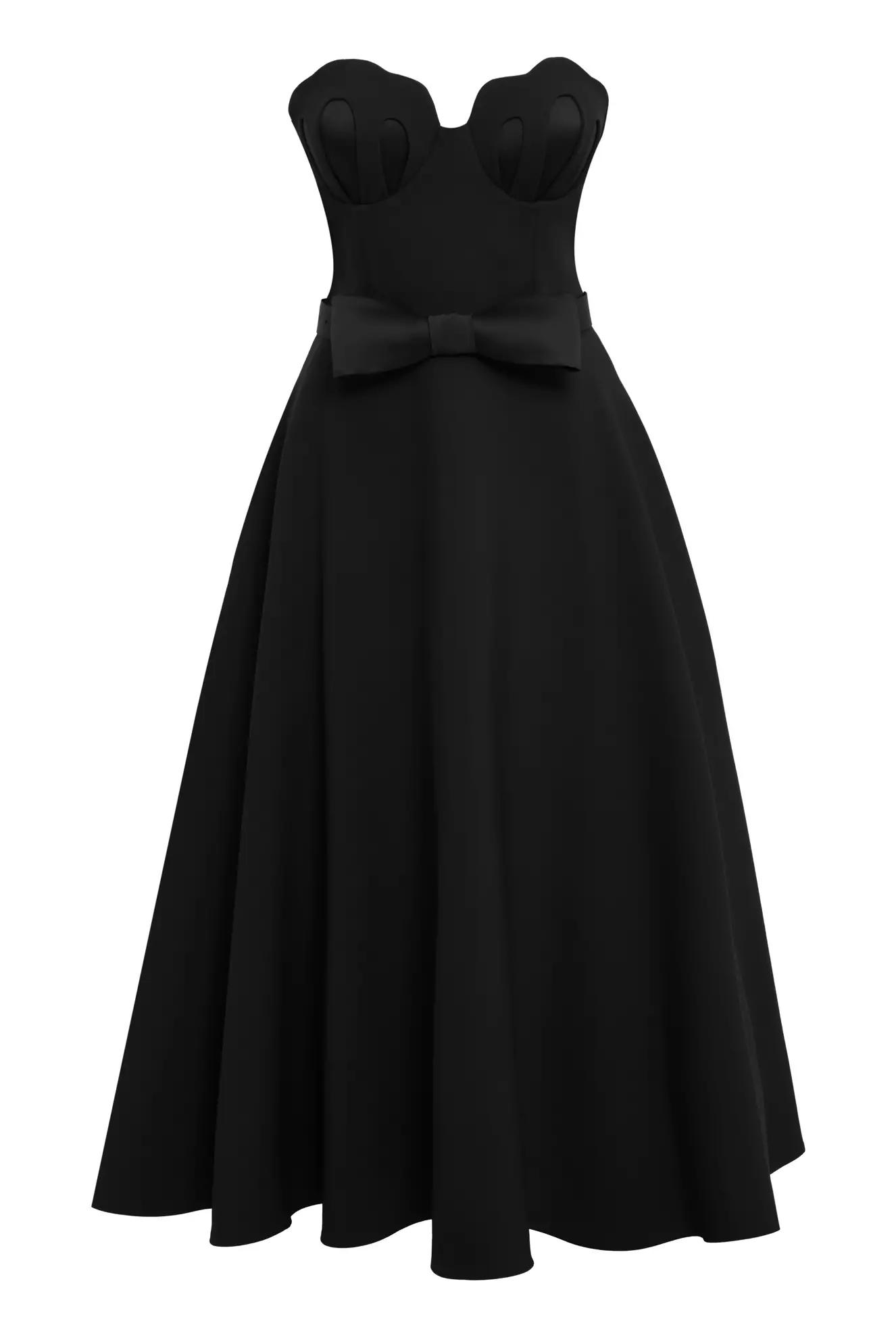 Black crepe sleeveless long dress