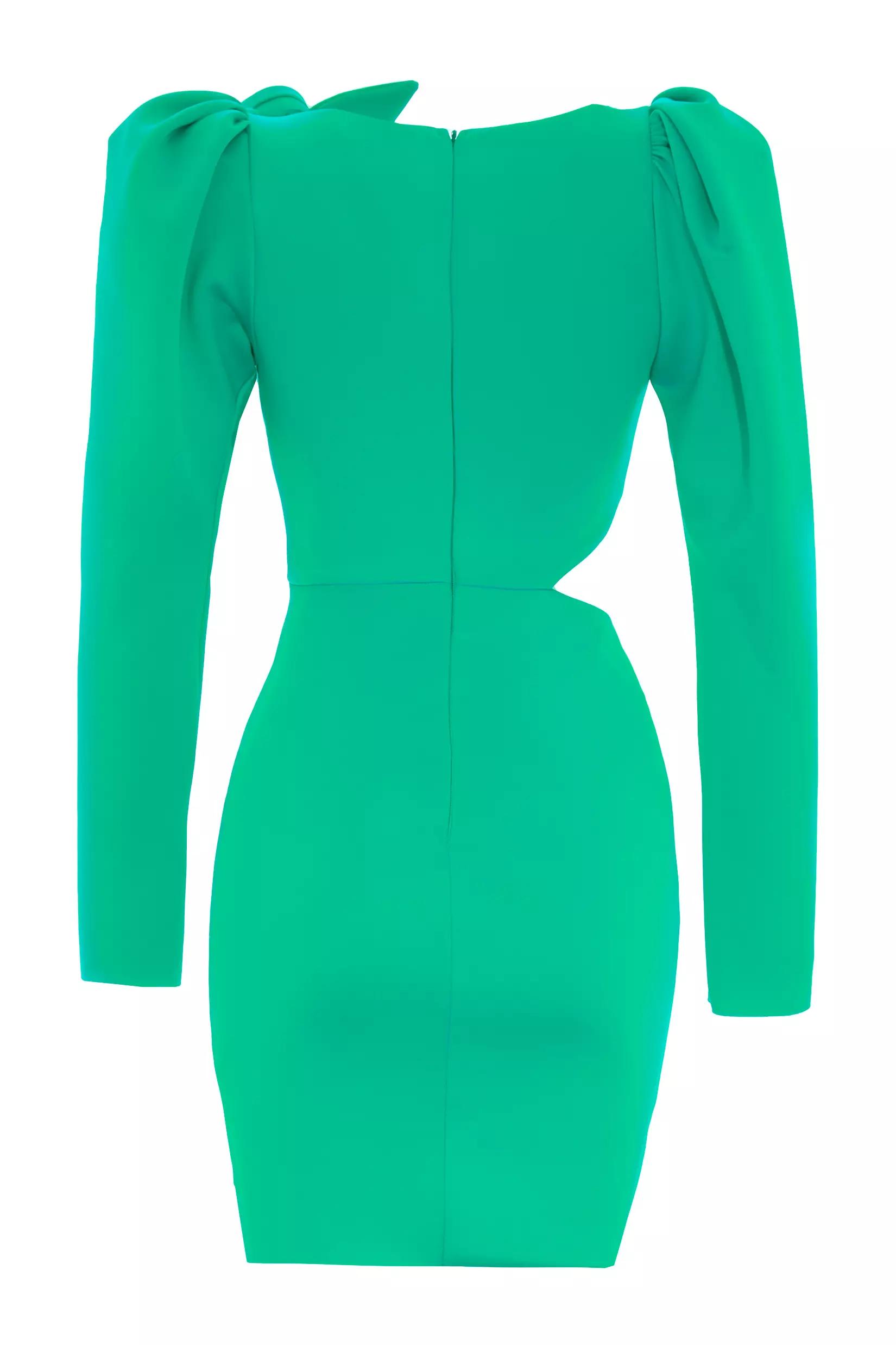 Green wowen long sleeve mini dress