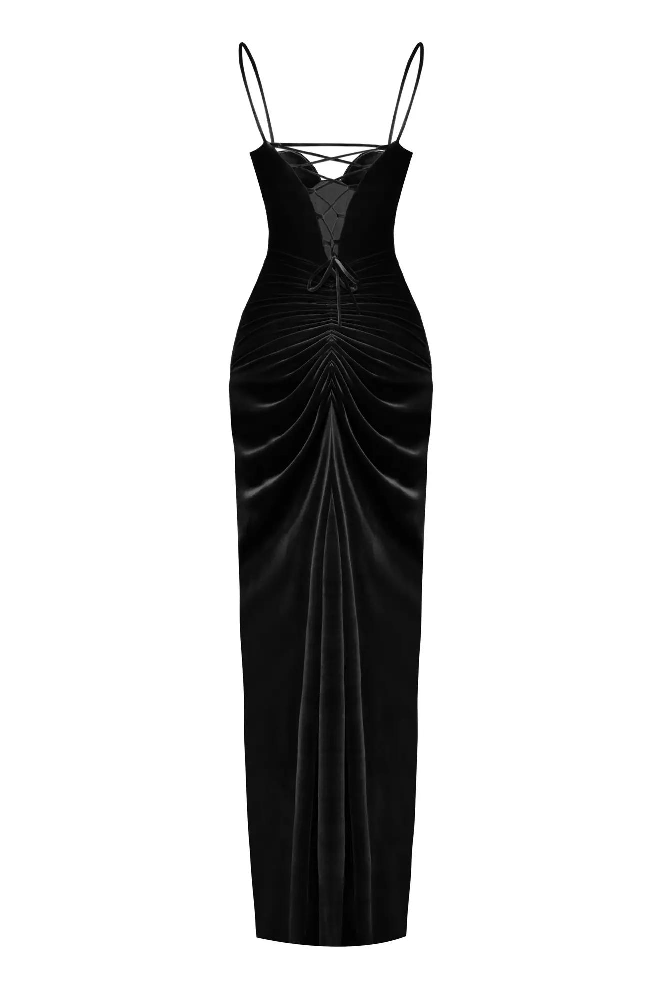 Black velvet sleeveless long dress