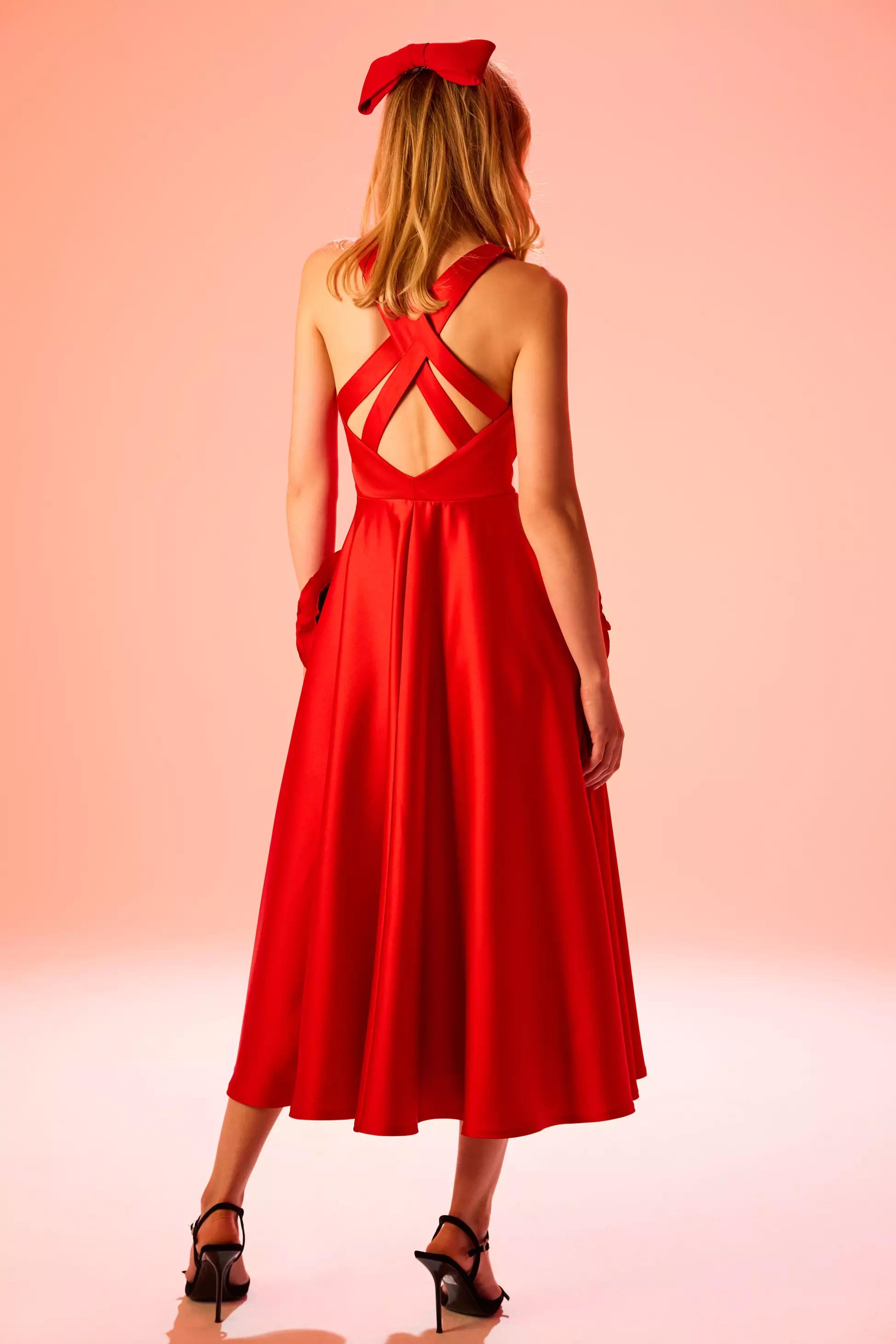 Red satin sleeveless long dress